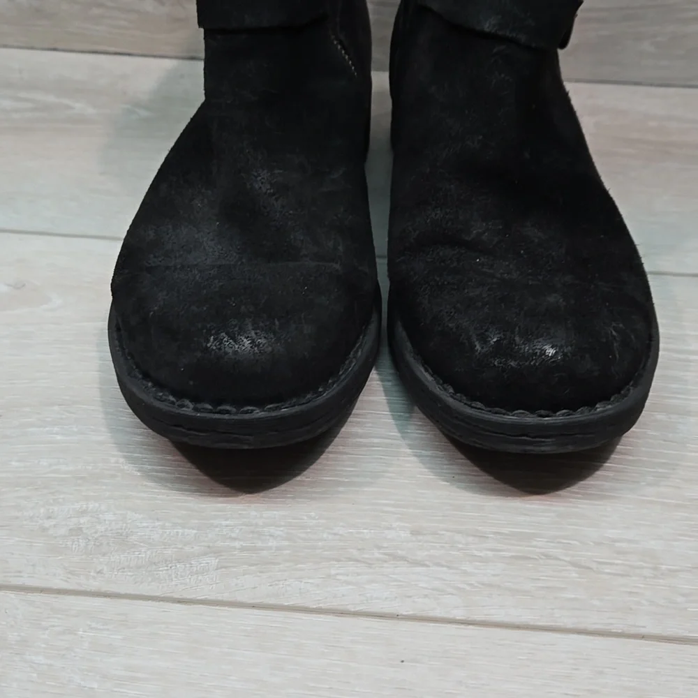 Born Women Ankle Moto Distressed Leather Boots shoes sz 8.5M